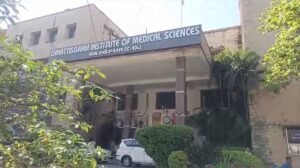 सिम्स में मेडिसिन विभागाध्यक्ष पर महिला डॉक्टर से छेड़छाड़ का आरोप, हुई एफआईआर
