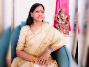 महिला IAS अधिकारी की फेसबुक पोस्ट पर रिएक्ट कर फंसे एक शख्स को मिली जमानत, हंसने की मिली सजा