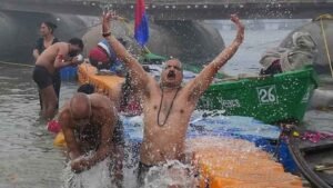 महाकुंभ में तीन अमृत स्नान के बाद महाशिवरात्रि पर अमृत स्नान जैसा महासंयोग बन रहा, श्रद्धालु त्रिवेणी के तट पर स्नान करेंगे