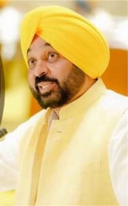मुख्यमंत्री मान ने आज सभी जिलों के डिप्टी कमिश्नरों के साथ हाई लेवल की मीटिंग की, नशा तस्करों को सख्त हिदायत