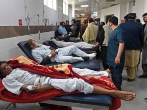 पाक महीने के पहले पाकिस्तान में नापाक हरकत, जामिया मस्जिद में बम विस्फोट, पांच लोगों की मौत