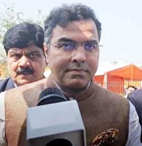 मंत्री पद की शपथ लेने के बाद प्रवेश वर्मा ने कहा- ‘यमुना की सफाई हमारा सबसे बड़ा संकल्प’