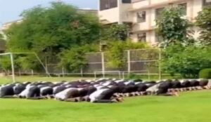 IIMT विश्वविद्यालय में छात्रों के नमाज पढ़ने का वीडियो सोशल मीडिया पर वायरल