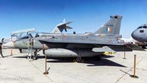 जनरल इलेक्ट्रिक महीने के अंत तक 99 GE-404 इंजनों में से पहला इंजन  HAL को सौंपने की तैयारी में
