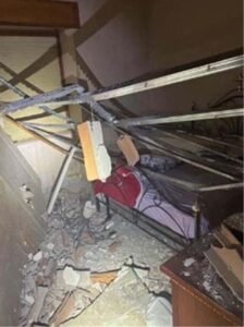 इटली के शहर नेपल्स में 4.4 तीव्रता का भूकंप आया, जिससे कई इमारतों और संपत्तियों को हुआ नुकसान