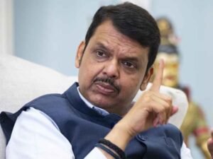 14 साल तक की लड़कियों को फ्री में दी जाएगी कैंसर की वैक्सीन, फडणवीस सरकार का बड़ा फैसला