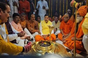 मुख्यमंत्री डॉ. यादव ने तिल भांडेश्वर महादेव मंदिर में की पूजा