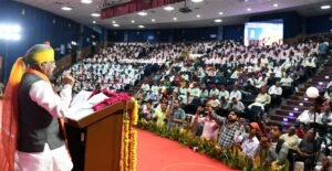 दीक्षांत समारोह हुआ आयोजित, मानवीय मूल्यों के साथ प्रौद्योगिकी विकास के लिए आगे बढें युवा: राज्यपाल