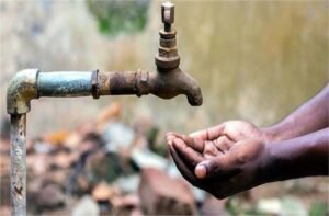 गुरुग्राम में DLF में अब अवैध निमार्ण के किलाफ कड़ी कार्रवाई की जा रही, काटे जाएंगे 300 पानी और सीवर कनेक्शन