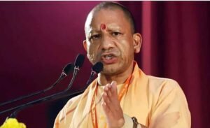 लाउडस्पीकर की तेज आवाज का होगा ‘स्थायी समाधान’, DJ की तेज धुन पर भी CM योगी की सख्त नजर