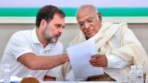 गुजरात कांग्रेस में संगठन मजबूत करने के लिए मैदान में उतारे 41 राष्ट्रीय पर्यवेक्षक