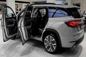 देश में लॉन्च हुई नई 2025 Skoda Kodiaq, जानें क्या है कीमत और फीचर्स