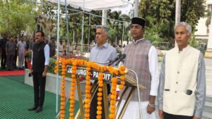 मंत्रालय में हुआ राष्ट्र-गीत एवं राष्ट्र-गान का सामूहिक गायन