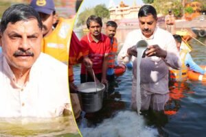 CM यादव ने उज्जैन के रामघाट पर जल गंगा संवर्धन अभियान में हिस्सा लिया, रामघाट पर सफाई की, शिप्रा में डुबकी भी लगा