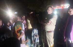 यूपी में तेज रफ्तार कार ने 7 को कुचला, मां-बेटी की मौत, 5 गंभीर रूप से घायल