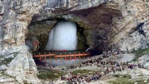पहलगाम आतंकी हमले के बाद भी अमरनाथ यात्रा के लिए भोपालियों का जोश हाई, सरकार से हथियार देने की मांग