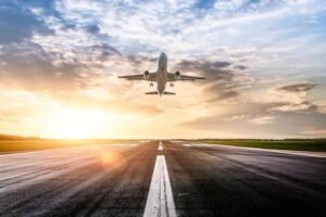 भारत के घरेलू हवाई यात्रियों की संख्या मार्च में 11.3 प्रतिशत बढ़कर 148.8 लाख पहुंचने का अनुमान