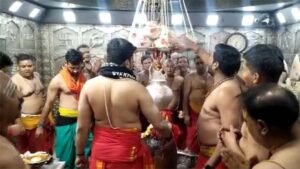 महाकाल को ठंडक पहुंचाने हो रहा आयोजन, चिलचिलाती गर्मी में कूल-कूल होगा गर्भगृह, ठंडक देने लगीं 11 ‘गन्तिकाएं