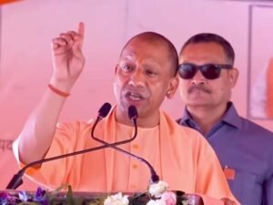 मुख्‍यमंत्री योगी आदित्‍यनाथ बरेली में बोले- चूहे बिलबिलाते हैं, लेकिन दुस्‍साहस नहीं कर पाते, 8 साल से दंगे नहीं होते
