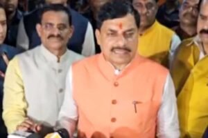 मंत्री शाह के विवादित बयान से प्रदेश में सियासी घमासान, CM मोहन बोले पहले सिद्धारमैया से इस्तीफा मांग ले