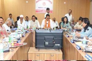 अवैध रेत उत्खनन करने वालों पर तुरंत कर्रवाई करें : मंत्री राजपूत