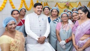 लिज्‍जत के उत्‍पादों का लाजवाब स्‍वाद बहनों की मेहनत का परिणाम : मुख्‍यमंत्री डॉ. यादव