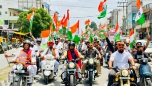 अनुराग ठाकुर पांवटा साहिब में निकाली गई तिरंगा यात्रा में हुए शामिल, सेना हर चुनौती का जवाब देने में सक्षम