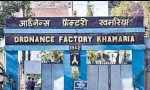 भारत-पाकिस्तान सीमा पर बढ़ते तनाव के चलते देश की ऑर्डिनेंस फैक्ट्रियों में अलर्ट का माहौल, छुट्टियां रद्द