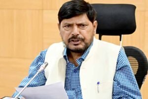राज्य मंत्री रामदास आठवले ने कहा- राहुल गांधी पाकिस्तान की भाषा बोल रहे