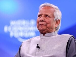 मोहम्मद यूनुस के नेतृत्व वाली अंतरिम सरकार के खिलाफ विरोध प्रदर्शन की आग तेज, छोड़कर विदेश दौरे पर हुए रवाना