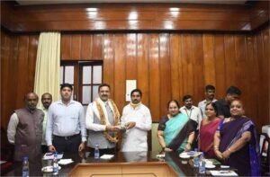 हरियाणा विस अध्यक्ष ने कर्नाटक विधान सभा के उपाध्यक्ष रुद्रप्पा मनप्पा लामानी एवं अन्य वरिष्ठ अधिकारियों से बातचीत की