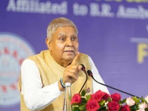 RSS की मांग के बीच उपराष्ट्रपति धनखड़ ने कहा- संविधान की प्रस्तावना नहीं बदली जा सकती, लेकिन विचार करना चाहिए
