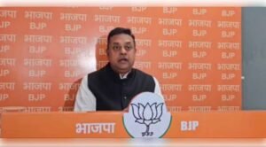 कोलकाता गैंगरेप पर गरमाई सियासत, संबित पात्रा ने ममता बनर्जी से मांगा इस्तीफा