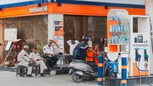 नई फ्यूल पॉलिसी ने के तहत पहले ही दिन पुलिस ने जब्त की 80 गाड़ियां