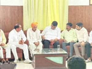 वन राज्यमंत्री ने जनसुनवाई कर आमजन की परिवेदनाओं को सुना, अधिकारियों को परिवेदनाओं के त्वरित निराकरण के दिए निर्देश