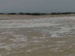 लूणी नदी में बढ़ी जलधारा: प्रशासन ने जारी की चेतावनी