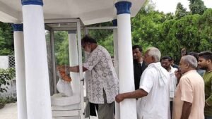 गांधी के प्रपौत्र का INDIA गठबंधन को समर्थन: बोले- बिहार को बचाना होगा संघी ताकतों से