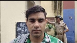 फर्जी आरोप से मिली राहत: दो महीने बाद जेल से छूटे नेत्रहीन दिव्यांग का गांव में भव्य स्वागत