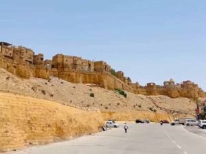 जैसलमेर में बरसात का इंतजार, गर्मी-उमस ने बढ़ाई बेचैनी