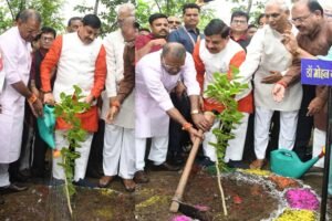 मानव संग्रहालय में 4000 पौधों का संकल्प: CM बोले- जहां चूके, वहां फिर से हरियाली उगाएंगे