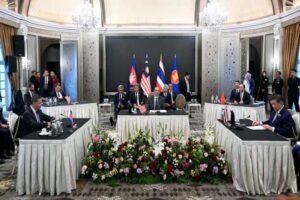 थाईलैंड-कंबोडिया सीमा विवाद पर विराम, चार दिन की जंग के बाद सीजफायर पर बनी सहमति