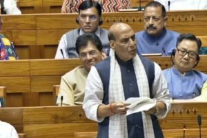 राजनाथ सिंह का पाकिस्तान को कड़ा संदेश: ‘ऑपरेशन सिंदूर’ अभी थमा है, ज़रूरत पड़ी तो फिर होगा