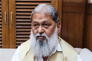 CM फ्लाइंग प्रमुख को गब्बर ने लिखी चिट्ठी, अनिल विज को अपने ही महकमे में आ रही भ्रष्टाचार की बू