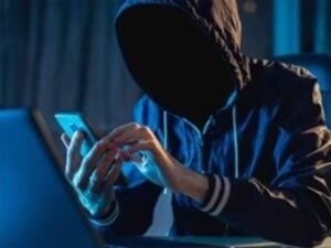 डिजिटल अरेस्ट का डर: 11 लाख की ठगी के बाद पीड़ित ने की आत्महत्या