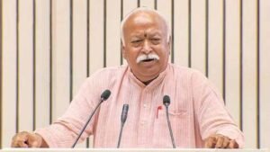 75 की उम्र में रिटायरमेंट की बात क्यों? मोहन भागवत के बयान से मचा सियासी हलचल