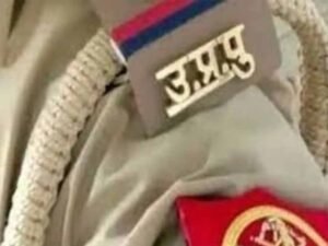 बरकत नगर में दबंगों ने बाइक का कागज मांगने पर दरोगा पर किया हमला, पिटाई कर वर्दी फाड़ी