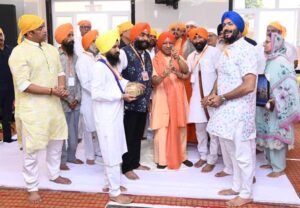 सिख गुरुओं ने अपने बलिदान से सनातन की रक्षा की: मुख्यमंत्री योगी आदित्यनाथ