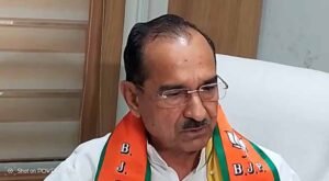 विवादित बयान पर बीजेपी विधायक नौक्षम चौधरी को नोटिस