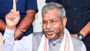 बाबूलाल मरांडी का बड़ा आरोप : DGP की निगरानी में एसीबी मिटा रही शराब घोटाले के सबूत