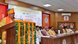 हर घर तिरंगा अभियान में उमड़ा देशभक्ति का जोश, सीएम बोले- अब दुनिया भारतीय सेना को देती है मान
